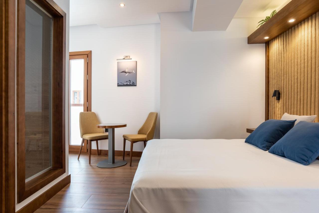 קוניל דה לה פרונטרה Hotel Antantie מראה חיצוני תמונה