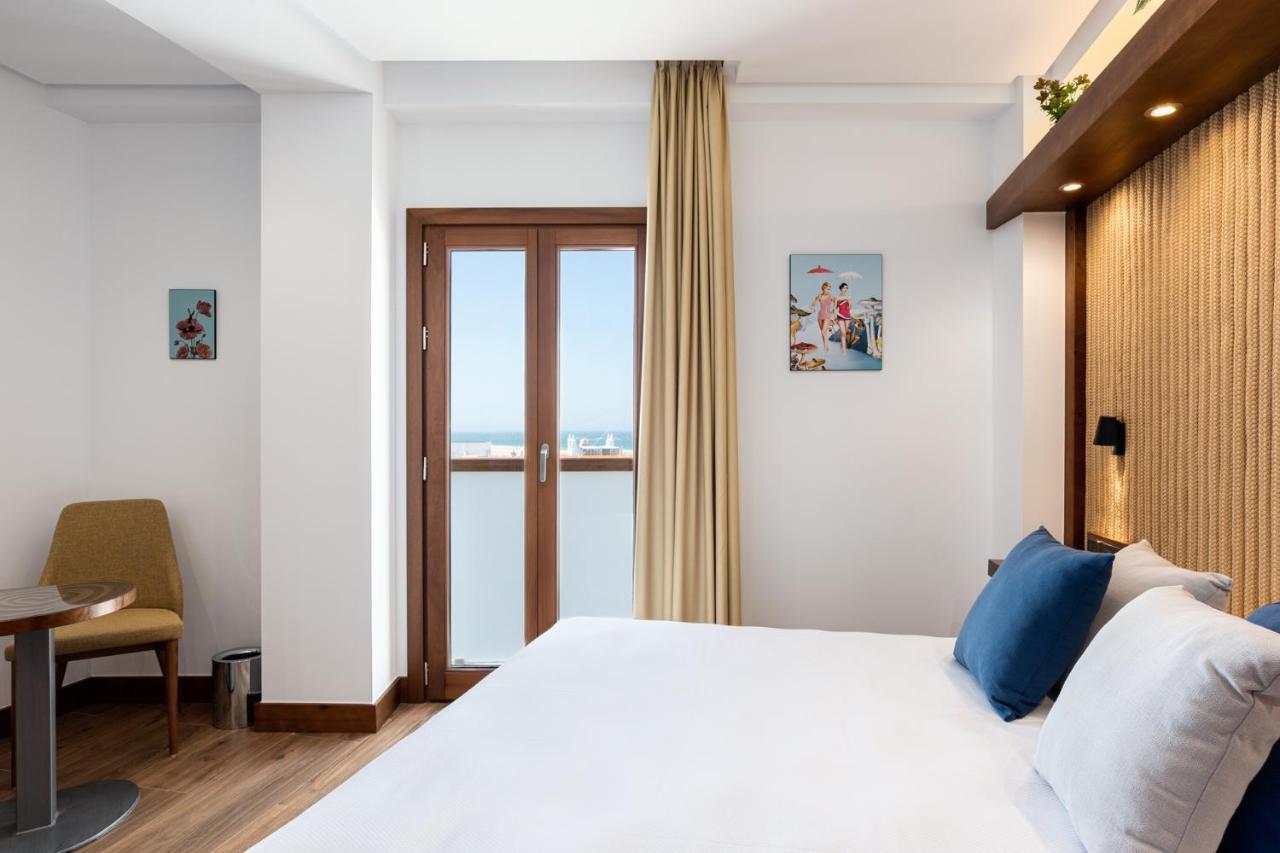 קוניל דה לה פרונטרה Hotel Antantie מראה חיצוני תמונה